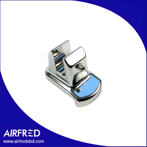 Repuesto de cubre bisagra para horno CX61VM - SKU SMG698412699